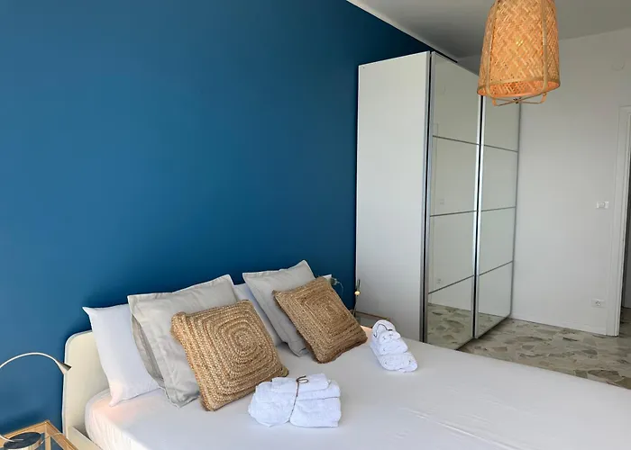 Sally's - Casa Blu San Remo