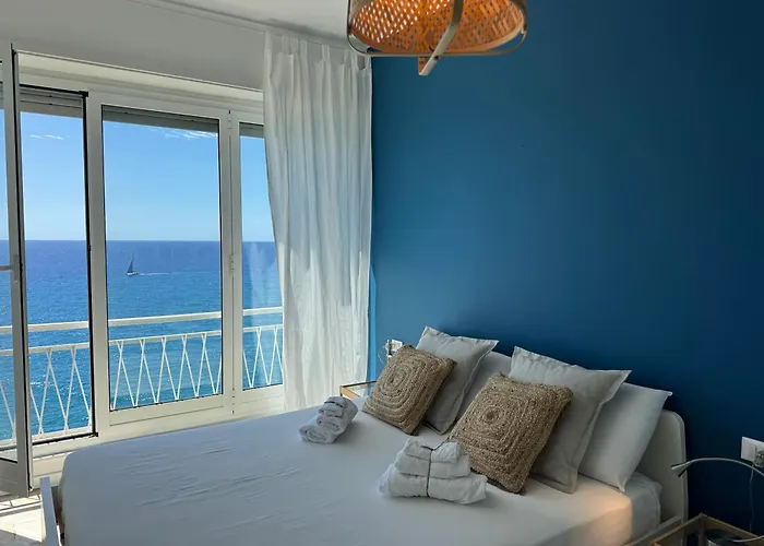 Sally's - Casa Blu * San Remo