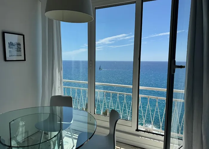 Sally's - Casa Blu * San Remo